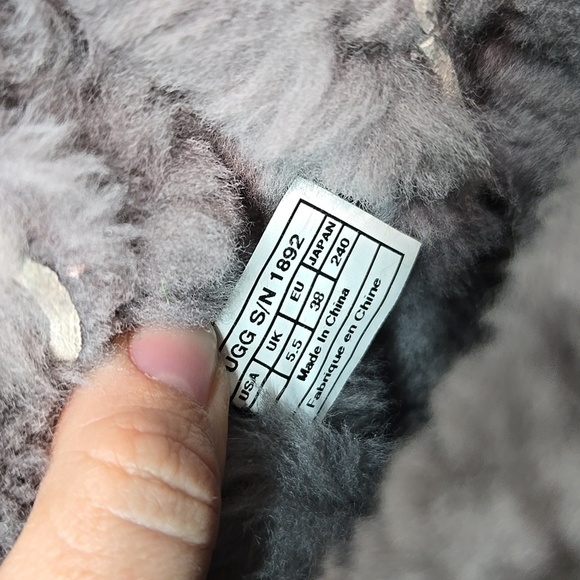 Ugg Australia Women 1892 Tall Leather Sheepskin Lace Up Boots Sz 7 - Picture 12 of 13